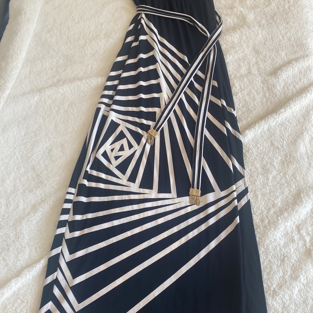 BCBGmaxazria Karsen Side Slit Tie Waist Maxi Dress XS - Picture 5 of 9